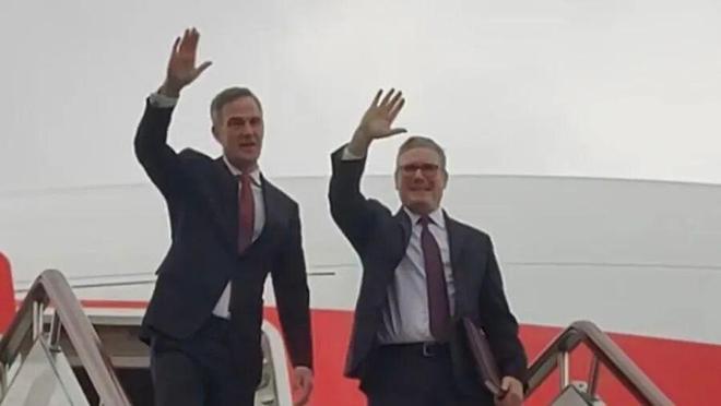 Ӣ������˹��Ĭ������̲��������ȥ�˺�ƽ���꣡���յ�����ֱ��ԥ԰����48Ԫ���˺����֣����ջ������Ϻ�ѧ�ӵľ�ϲ__Ӣ������˹��Ĭ������̲��������ȥ�˺�ƽ���꣡���յ�����ֱ��ԥ԰����48Ԫ���˺����֣����ջ������Ϻ�ѧ�ӵľ�ϲ