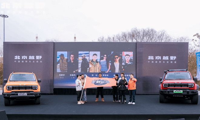 ��Ļ�²��Ƴ�����Ļ__��ȼ���������