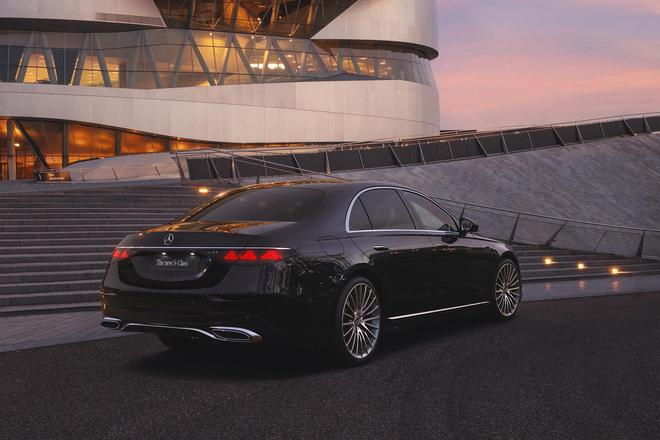 ���ۺ����ͽγ�_��������������ϵ_