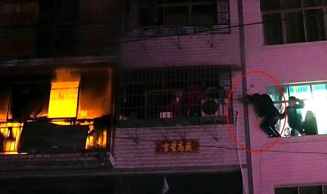 ����¥��ǽ�ƴ��������� �Ĵ�ƽ����������棺��û���룬���ǿ���ˡ� | ����������_����¥��ǽ�ƴ��������� �Ĵ�ƽ����������棺��û���룬���ǿ���ˡ� | ����������_