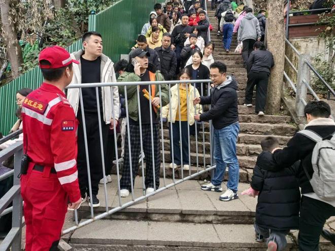 1473ɽ�����ȿ���ס��ô__ɽ���ϵĿ��ȹ�