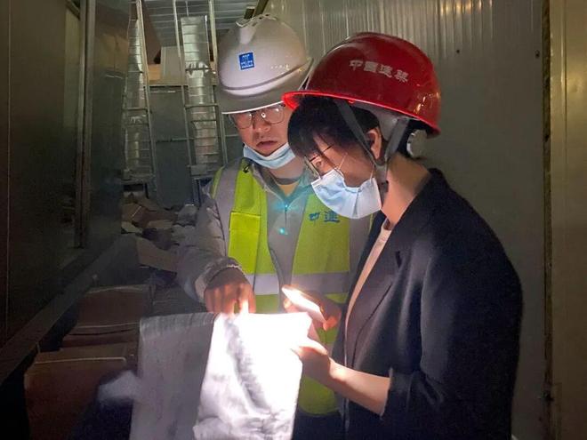 �����Ժ�����ӵ꣺һλ45�꽨��ʦ�������㹤����������__�����Ժ�����ӵ꣺һλ45�꽨��ʦ�������㹤����������