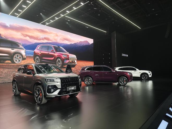 ��ʱ������32.98���� ���8X��ȫ���콢SUV���ż�����30��