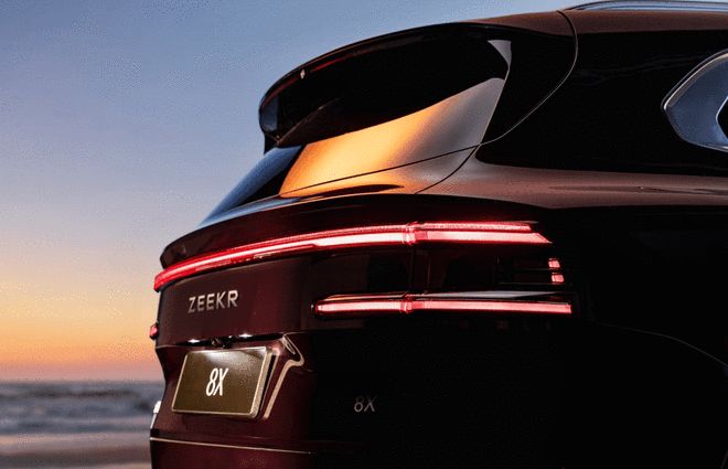 ��ʱ������32.98���� ���8X��ȫ���콢SUV���ż�����30��